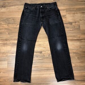 Men's Levis 501 Original Fit Denim Jeans SZ 36x32 Faded Black Button Fly Red Tab